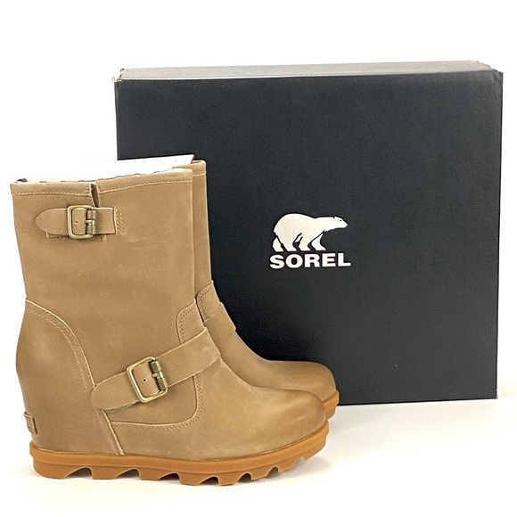 NEW JOAN OF ARCTIC WEDGE II BUCKLE LEATHER BOOT - Picture 2 of 13